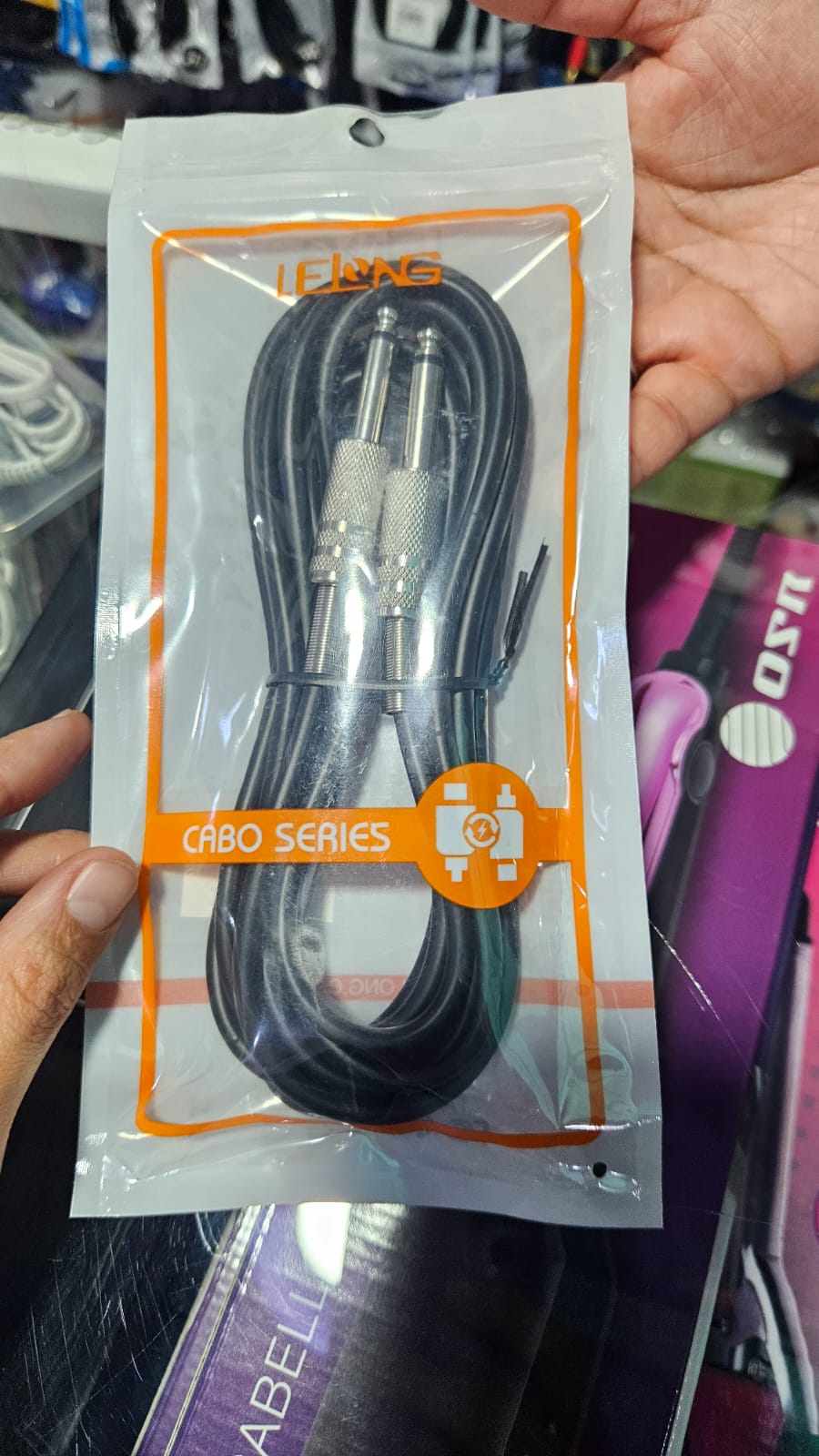 CABLE PARA GUITARRA O AMPLIFICADOR
