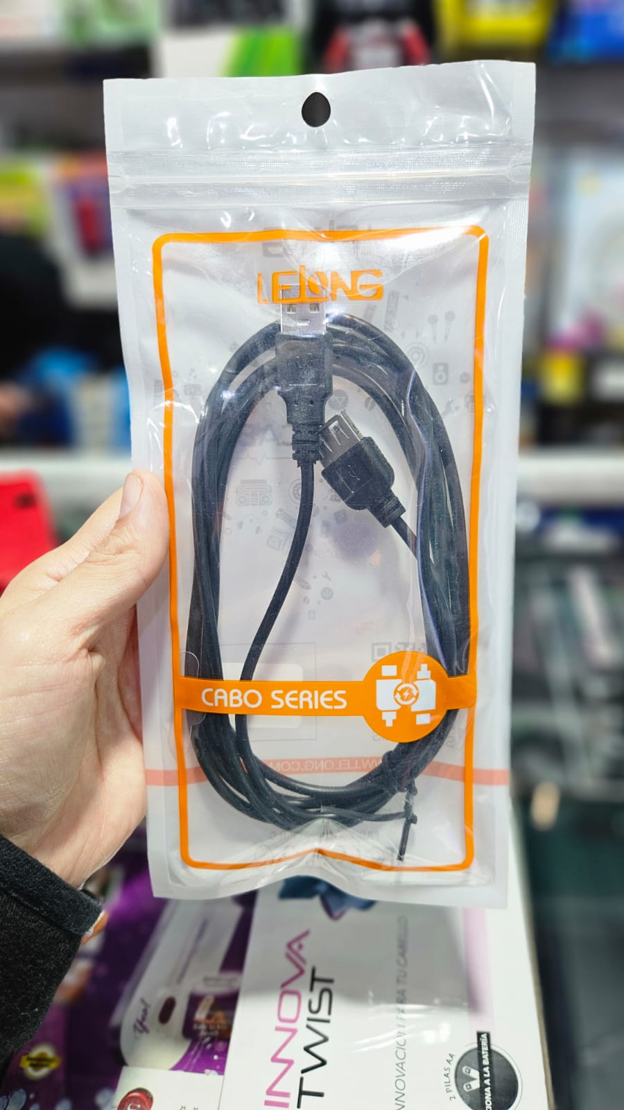 EXTENSOR DE USB