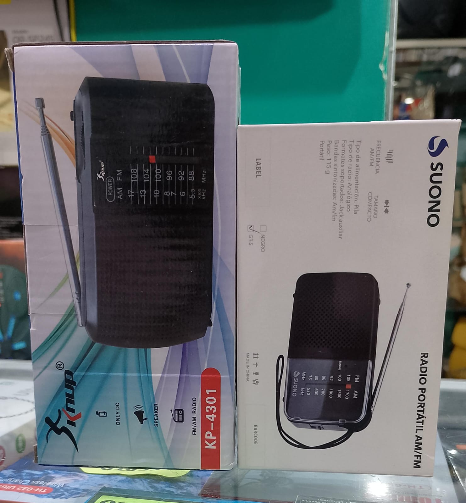 MINI RADIO A PILAS KP-4301/SUONO CAJA BLANCA