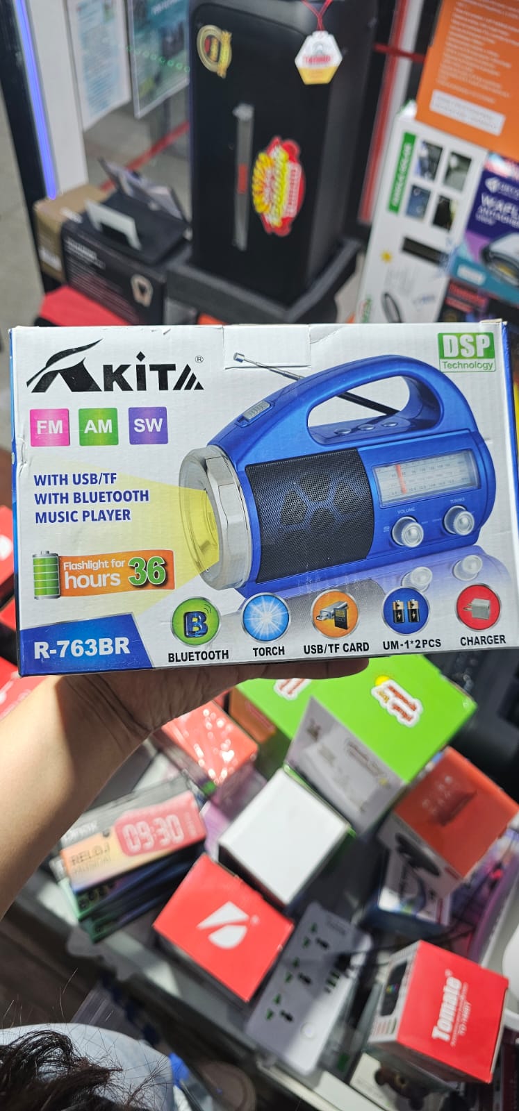 RADIO AKITA 763