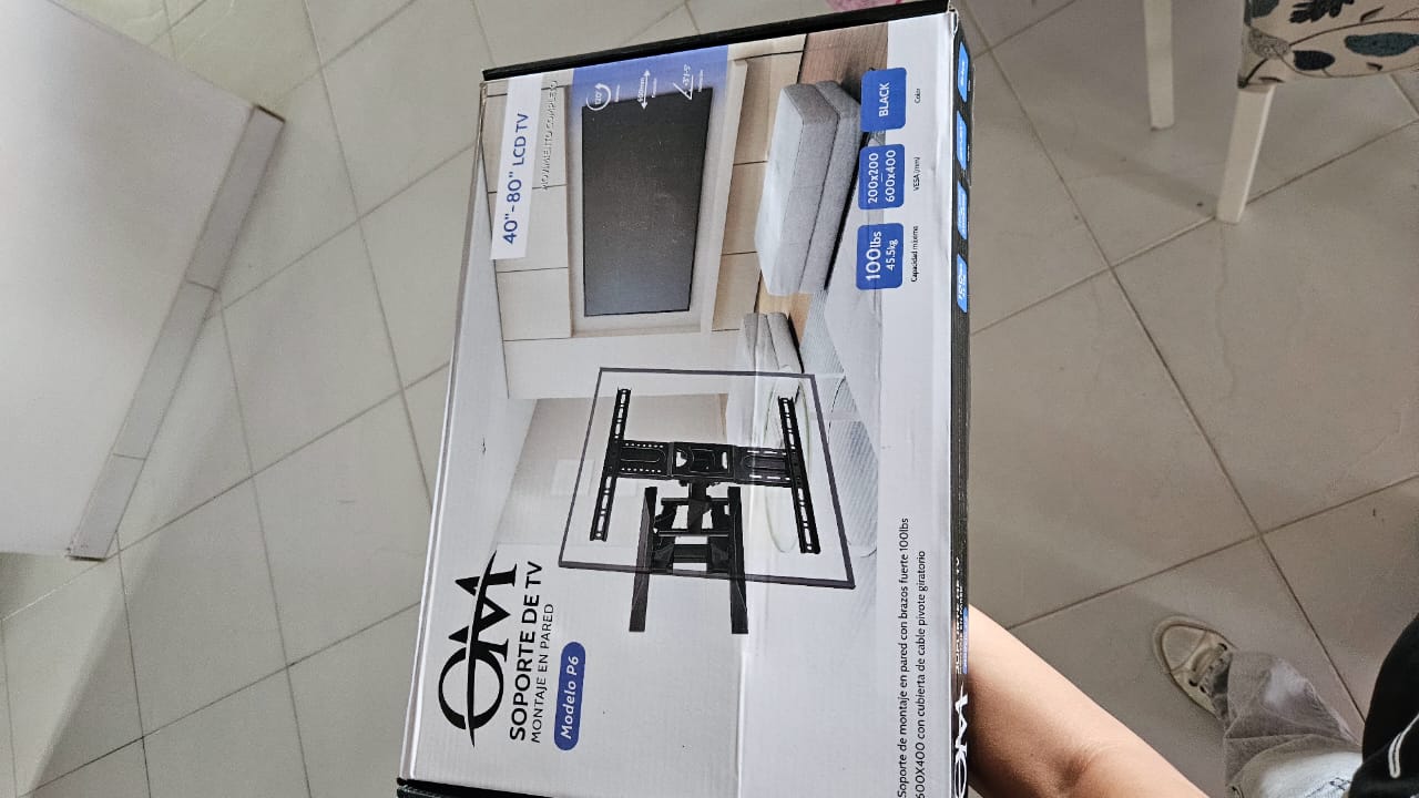SOPORTE DE TV MOVIL OM-P6 DE 40 A 80"