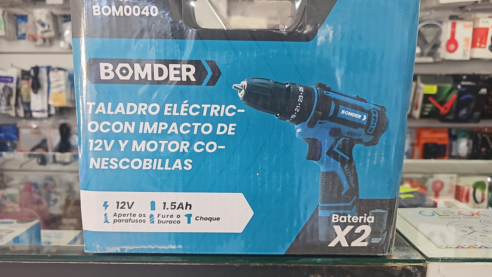 TALADRO BOM 0040