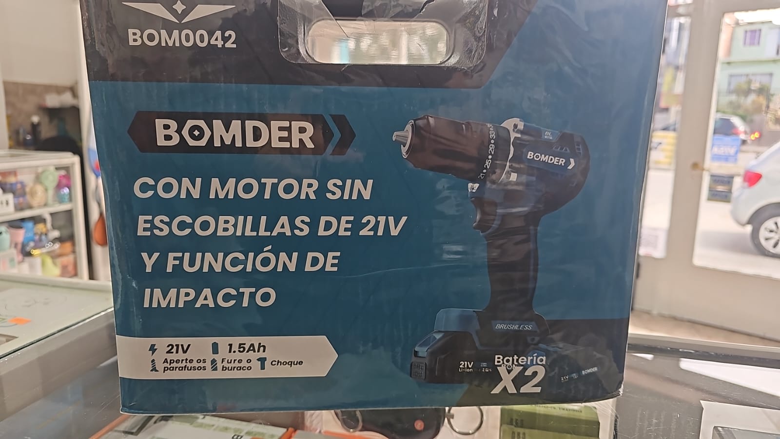 TALADRO BOM0042