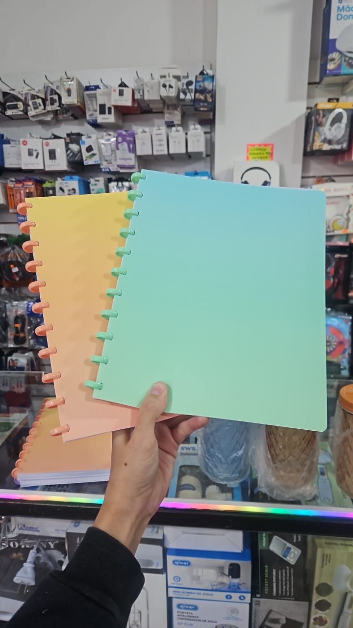 CUADERNO CUADRICULADO