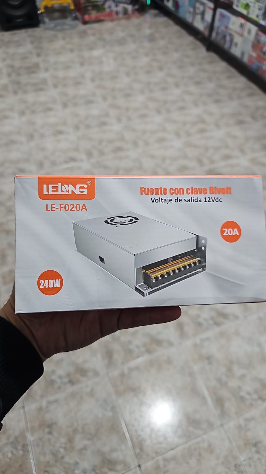 FUENTE CON CLAVE BIVOLT LE-F020A